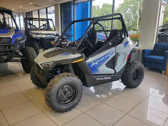 Polaris RZR 200 EFI Image