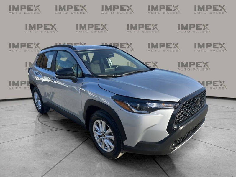 2025 Toyota Corolla Cross LE