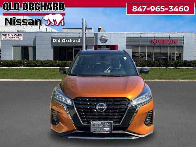 2022 Nissan Kicks SR