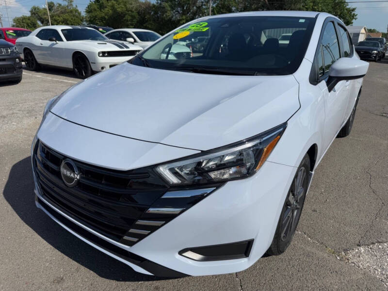 2025 Nissan Versa SV