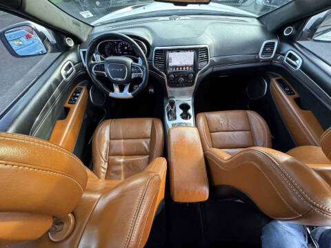 2016 Jeep Grand Cherokee SRT