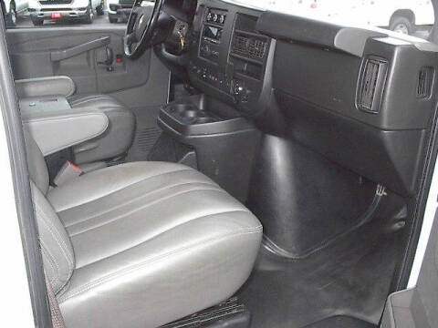 2020 Chevrolet Express 2500