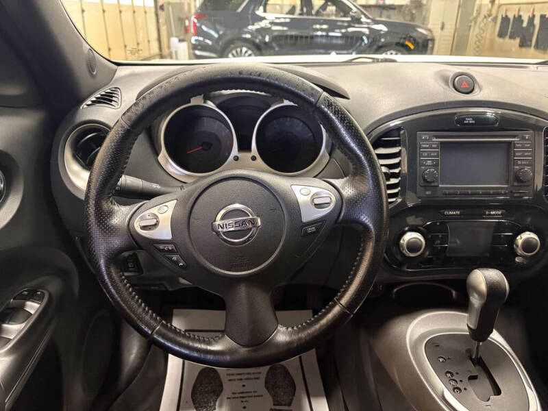 2011 Nissan JUKE S