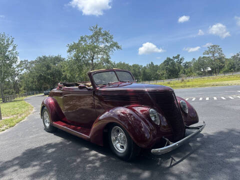 1937 Ford Cabriolet