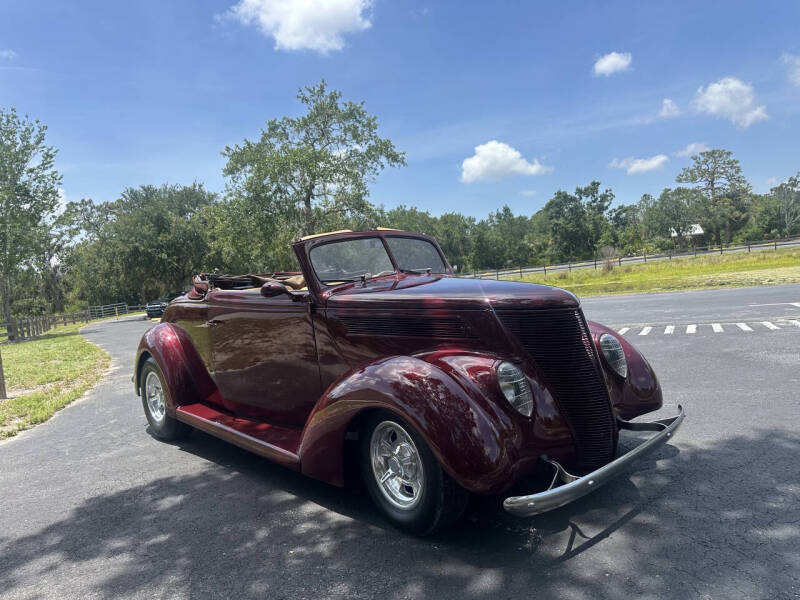 1937 Ford Cabriolet