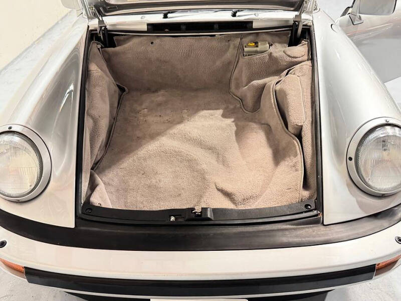 1989 Porsche 911 Carrera