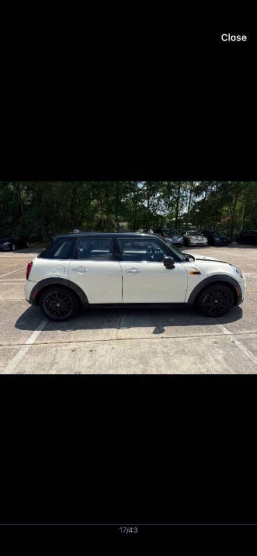 2017 MINI Hardtop 4 Door Cooper
