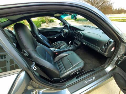 2004 Porsche 911 Carrera 4S