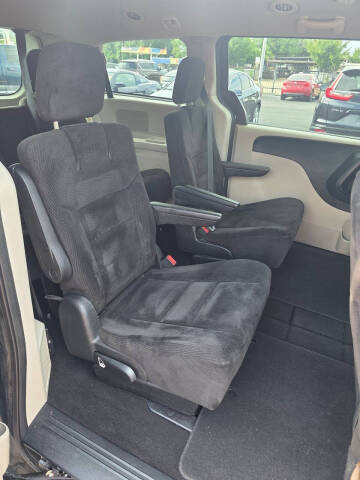 2014 Dodge Grand Caravan SE