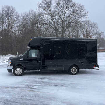 2025 Ford E-Series