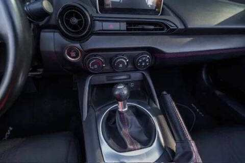 2016 Mazda MX-5 Miata Club