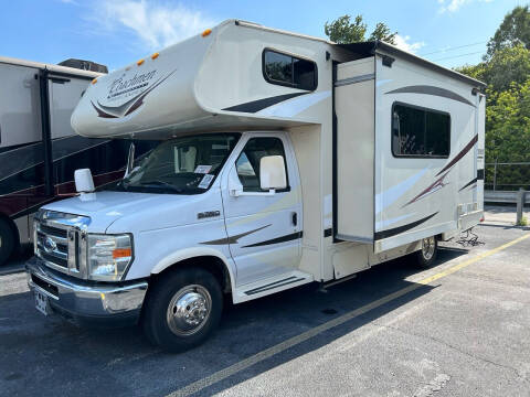 2014 Coachmen Freelander 22QB