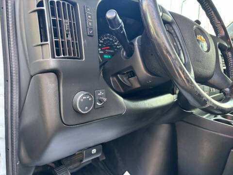 2020 Chevrolet Express 2500