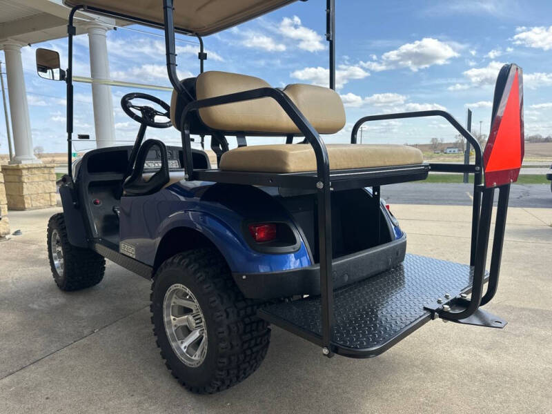 2019 E-Z-GO EXPRESS S4 PKG