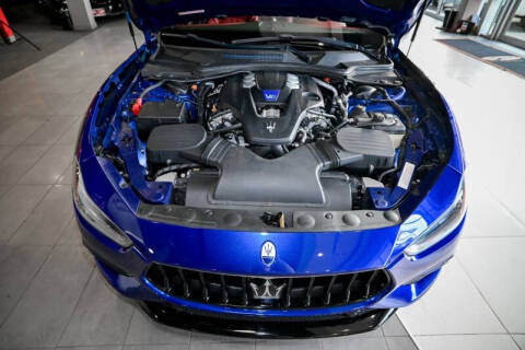 2022 Maserati Ghibli Modena Q4