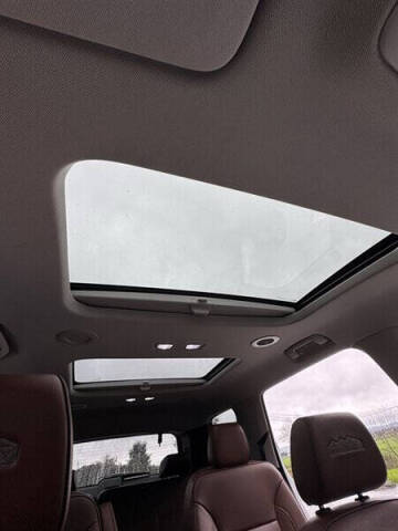 2019 Chevrolet Traverse RS