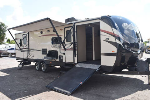 2015 Keystone Outback