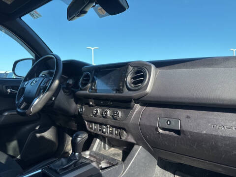 2018 Toyota Tacoma TRD Sport