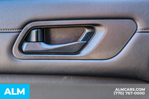 2023 Nissan Pathfinder SV