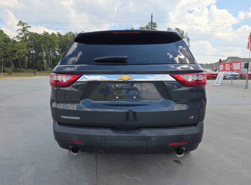 2021 Chevrolet Traverse LT Cloth
