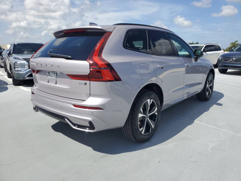 2026 Volvo XC60 B5 Core