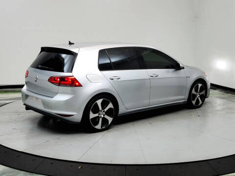 2016 Volkswagen Golf GTI S