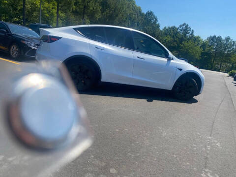 2024 Tesla Model Y Long Range