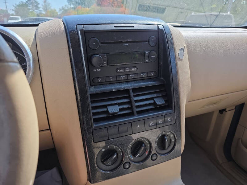 2006 Ford Explorer XLT