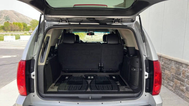2011 GMC Yukon SLT