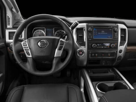 2017 Nissan Titan SL
