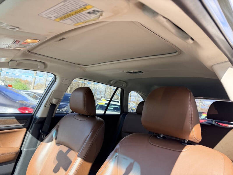 2017 Subaru Outback 2.5i Touring