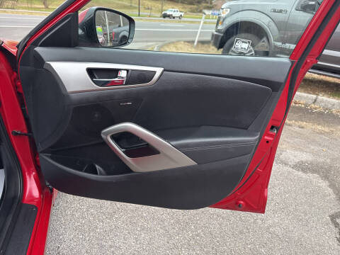 2016 Hyundai Veloster