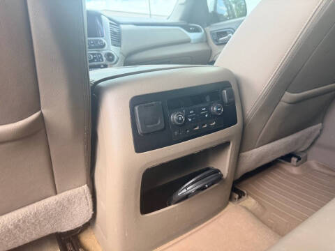 2017 GMC Yukon SLT