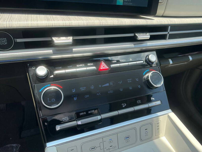 2025 Hyundai Santa Fe Hybrid Calligraphy