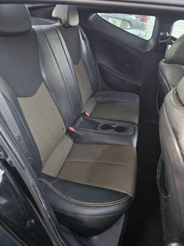 2016 Hyundai Veloster