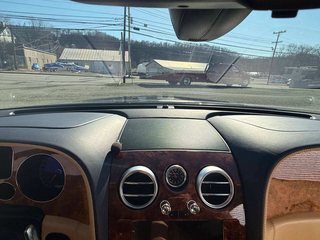2004 Bentley Continental 34