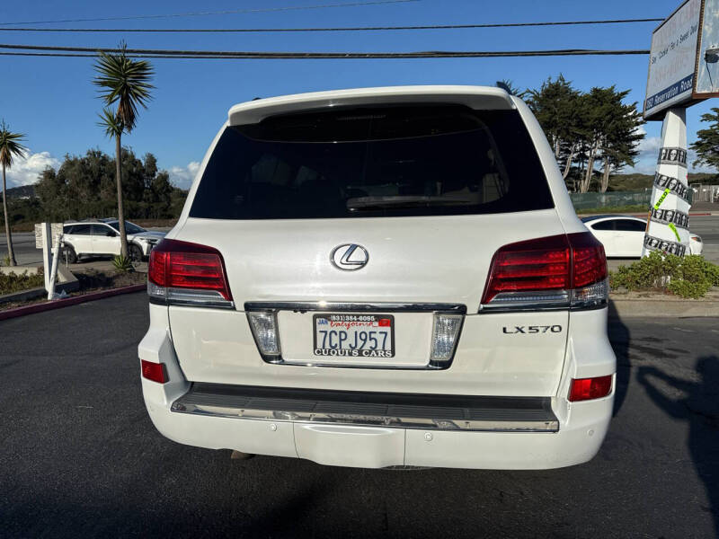 2013 Lexus LX 570