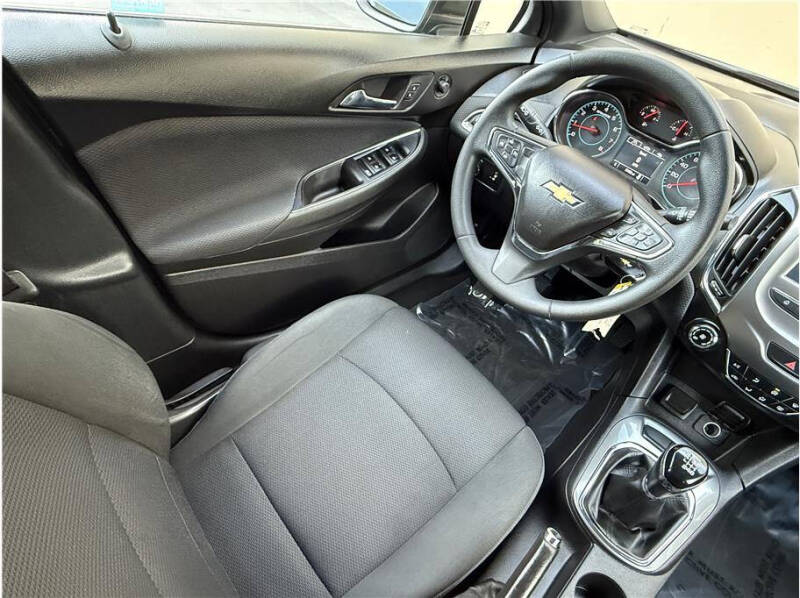 2017 Chevrolet Cruze LT Manual