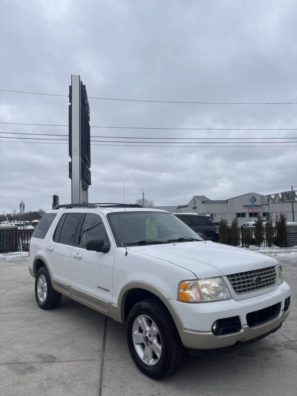 2005 Ford Explorer Eddie Bauer's photo