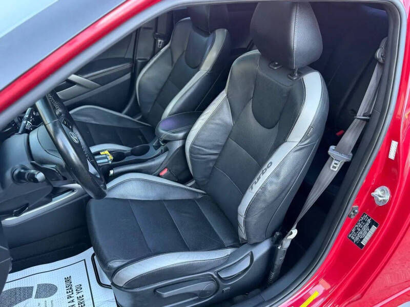 2016 Hyundai Veloster