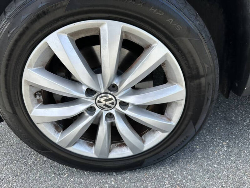 2011 Volkswagen Tiguan S