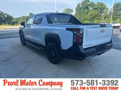 2025 Chevrolet Silverado EV LT