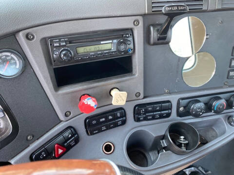 2013 Freightliner Cascadia