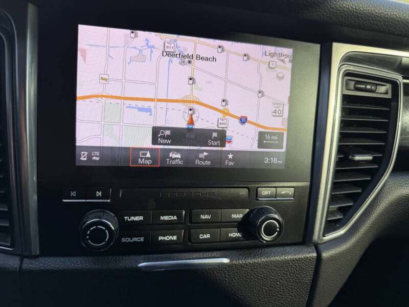 2018 Porsche Macan S