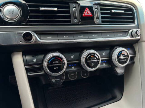 2023 Genesis G70