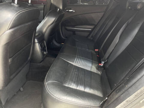 2011 Dodge Charger R/T Plus