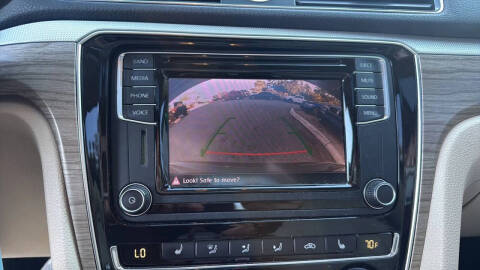 2016 Volkswagen Passat