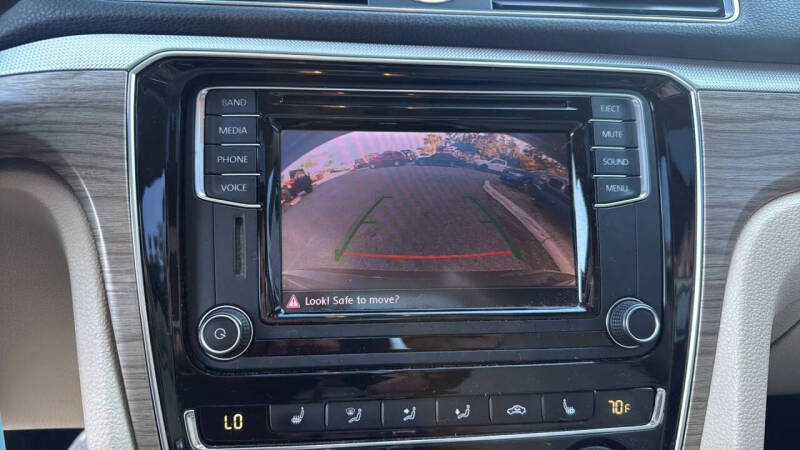 2016 Volkswagen Passat