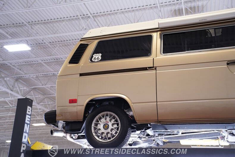 1982 Volkswagen Vanagon Camper