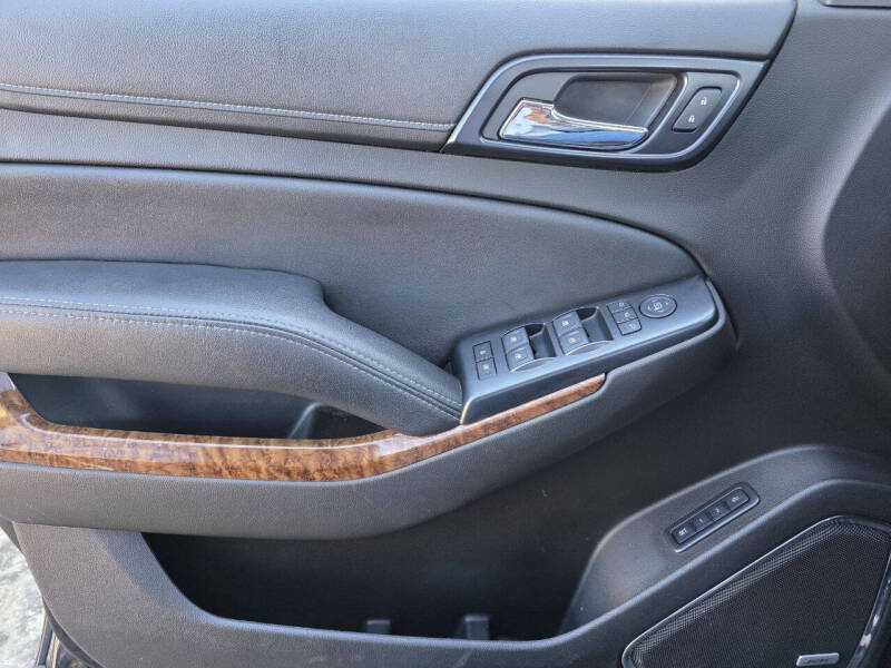 2015 Chevrolet Suburban LTZ